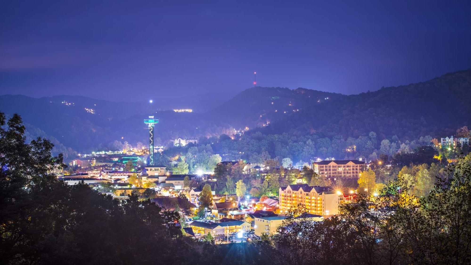 Bear Den, Hot Tub, 1089 Of Free Attraction Tickets For Each Paid Day, Dollywood And More! Sevierville Exterior foto