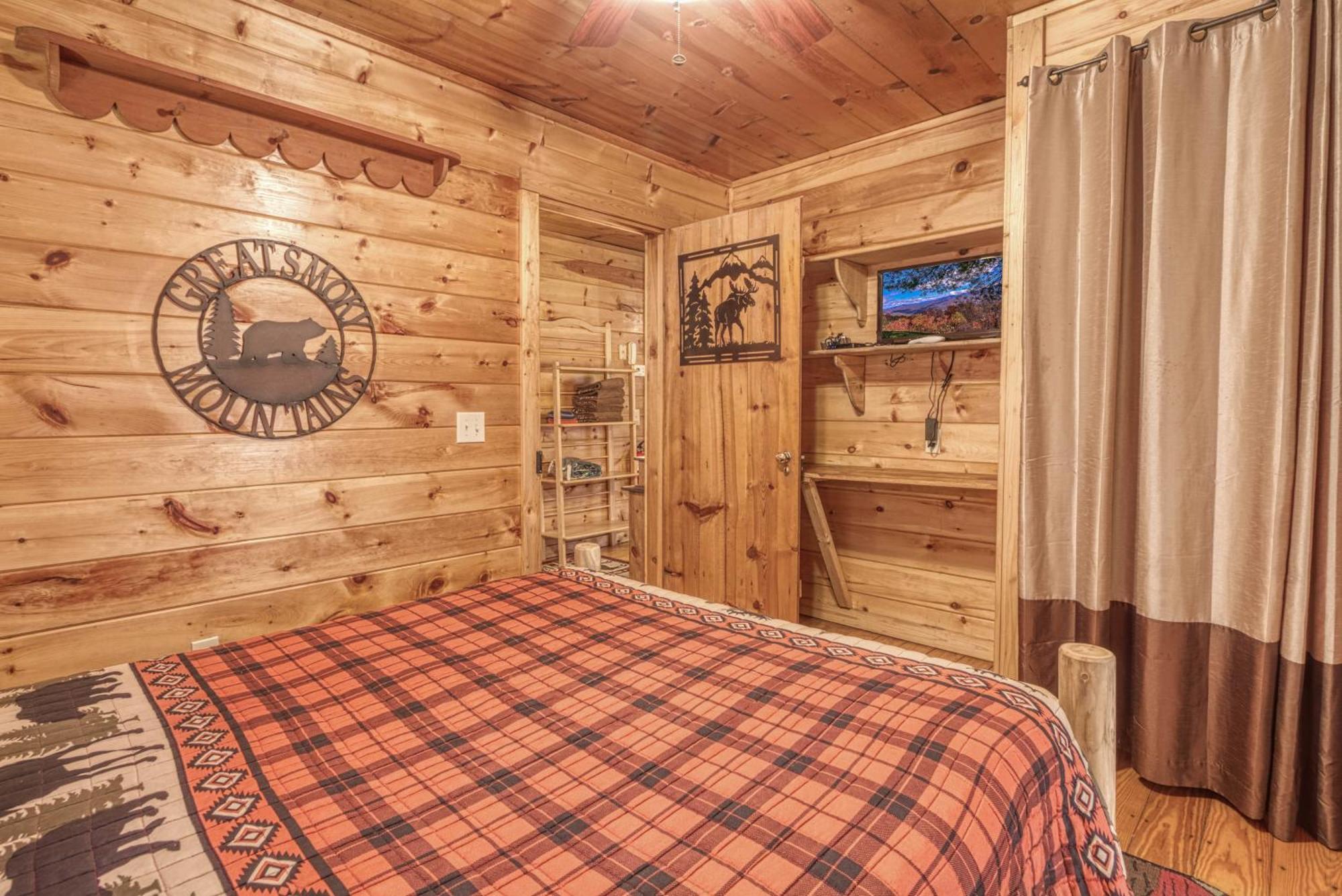 Bear Den, Hot Tub, 1089 Of Free Attraction Tickets For Each Paid Day, Dollywood And More! Sevierville Habitación foto